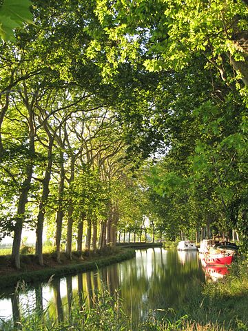 le canal du midi à Béziers dans l'herault